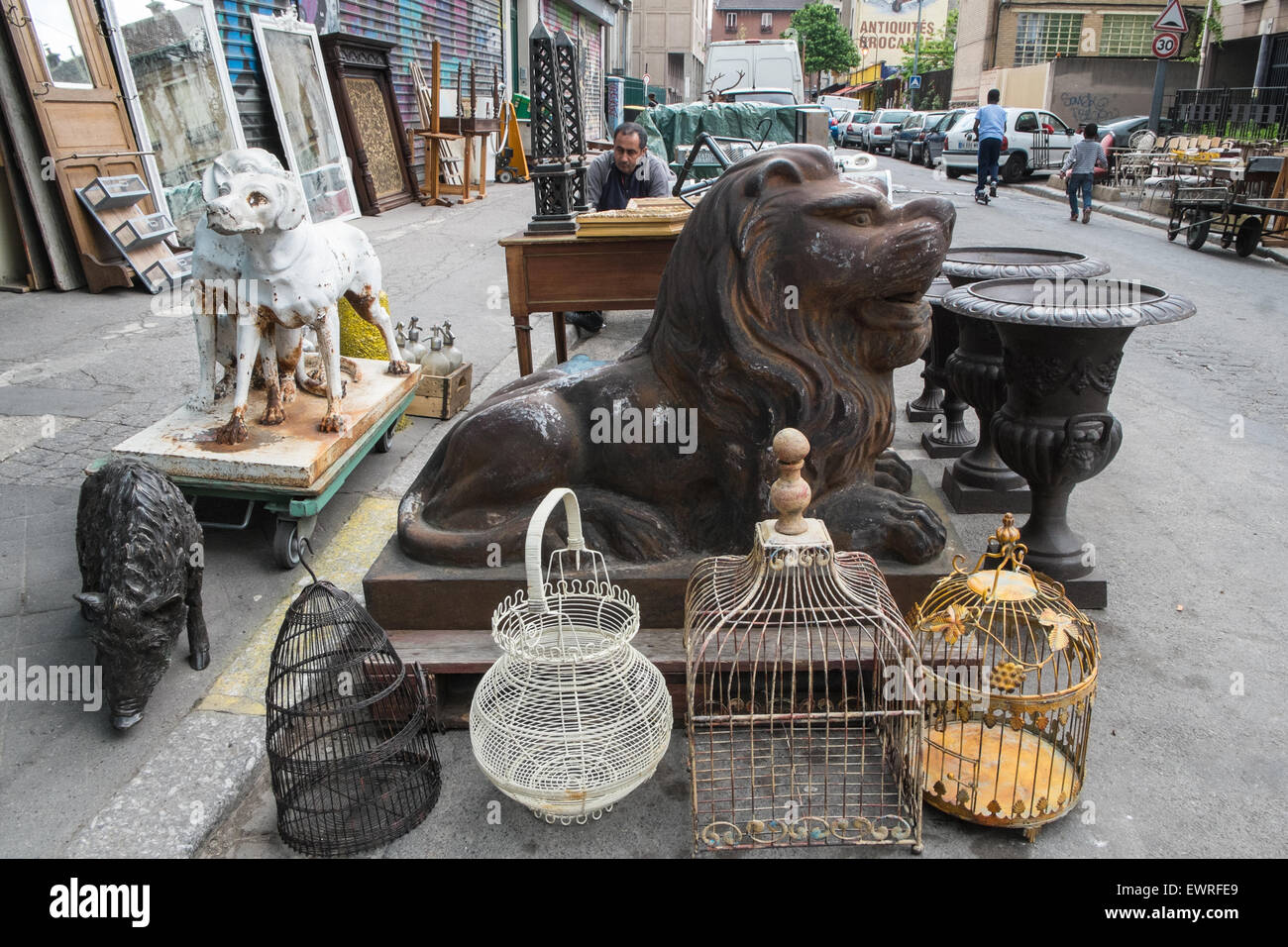architectural,salvage,Secondhand used recycling vintage goods at flea market,St.-Ouen de, Clignancourt, Paris,France.Old French goods,produce,antiques Stock Photo