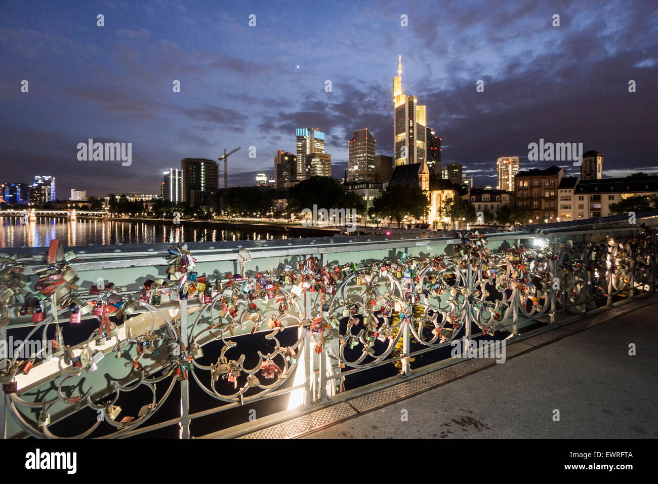 Eisener Steg, Love Lockers, Skyline, Frankfurt Stock Photo