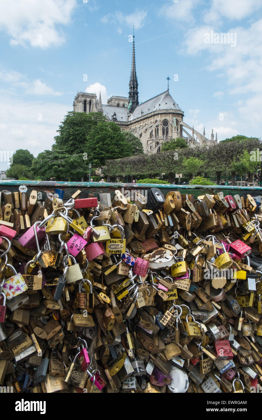 Love padlocks on Pont de Bridge.Photo a few