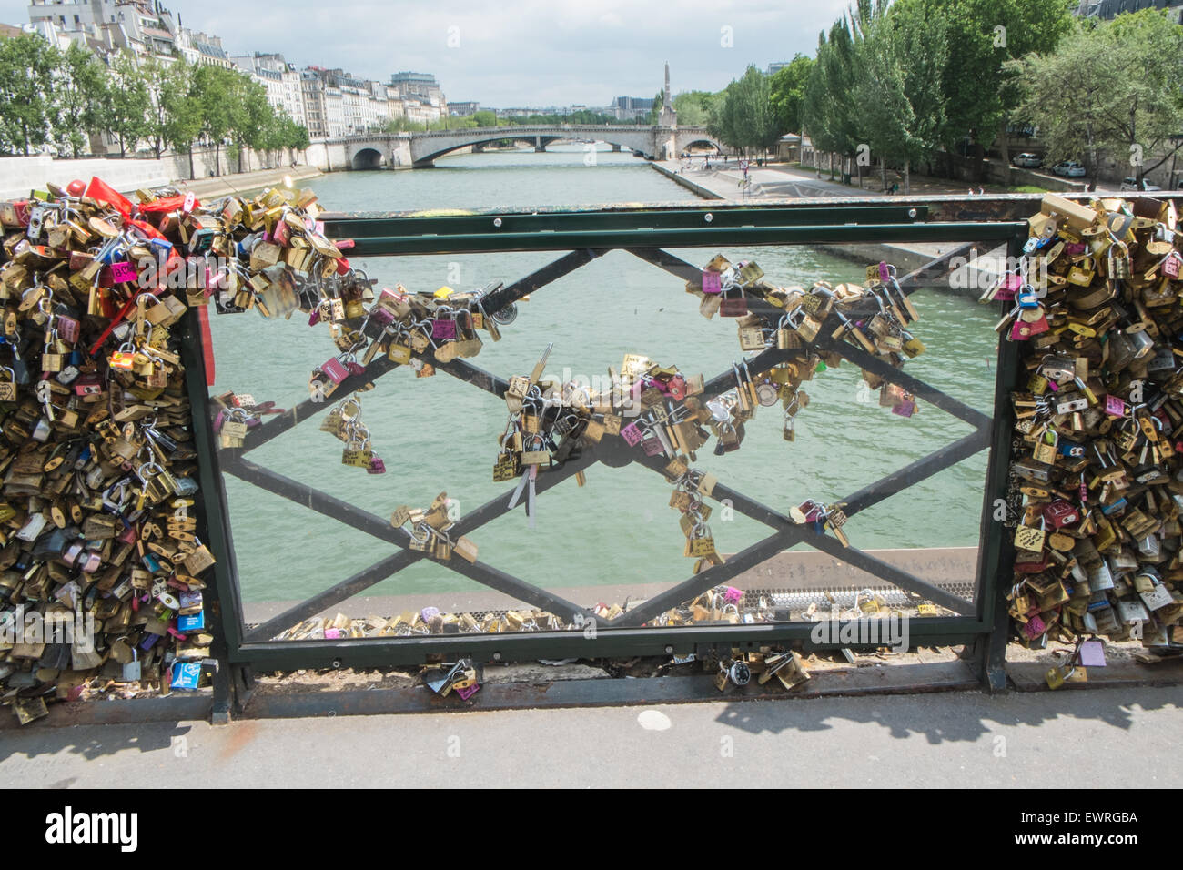 Love padlocks on Pont de Bridge.Photo a few