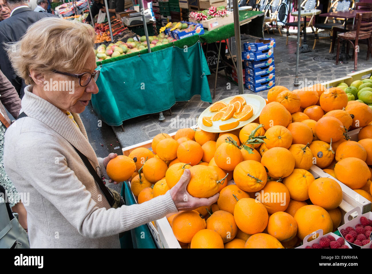 Paris,France,Marché, Aligre,fruit,market,outdoor,Paris,oranges,French vegetable seller,vegetable,seller, Stock Photo