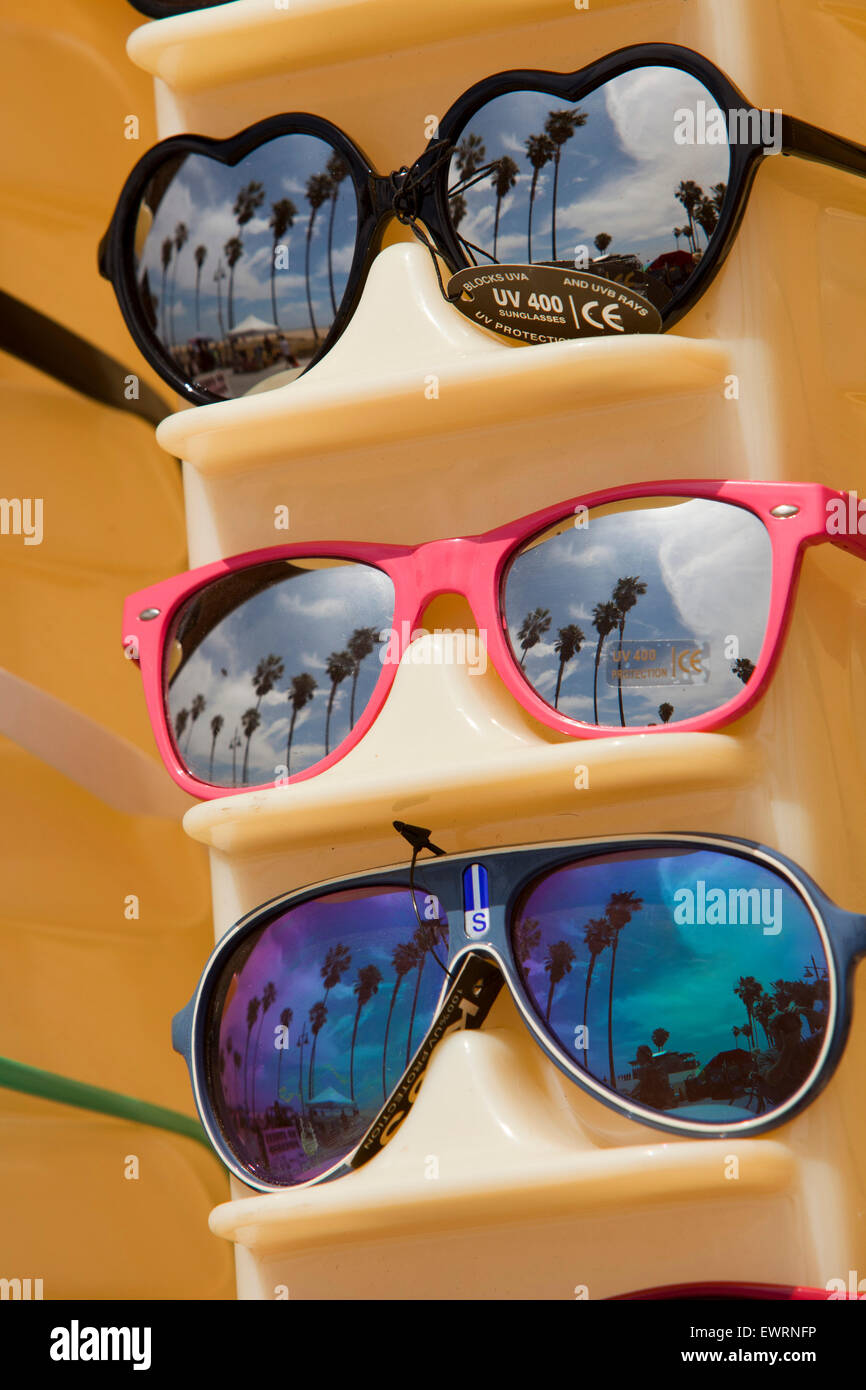 Sunglasses venice beach hi-res stock photography and images - Alamy