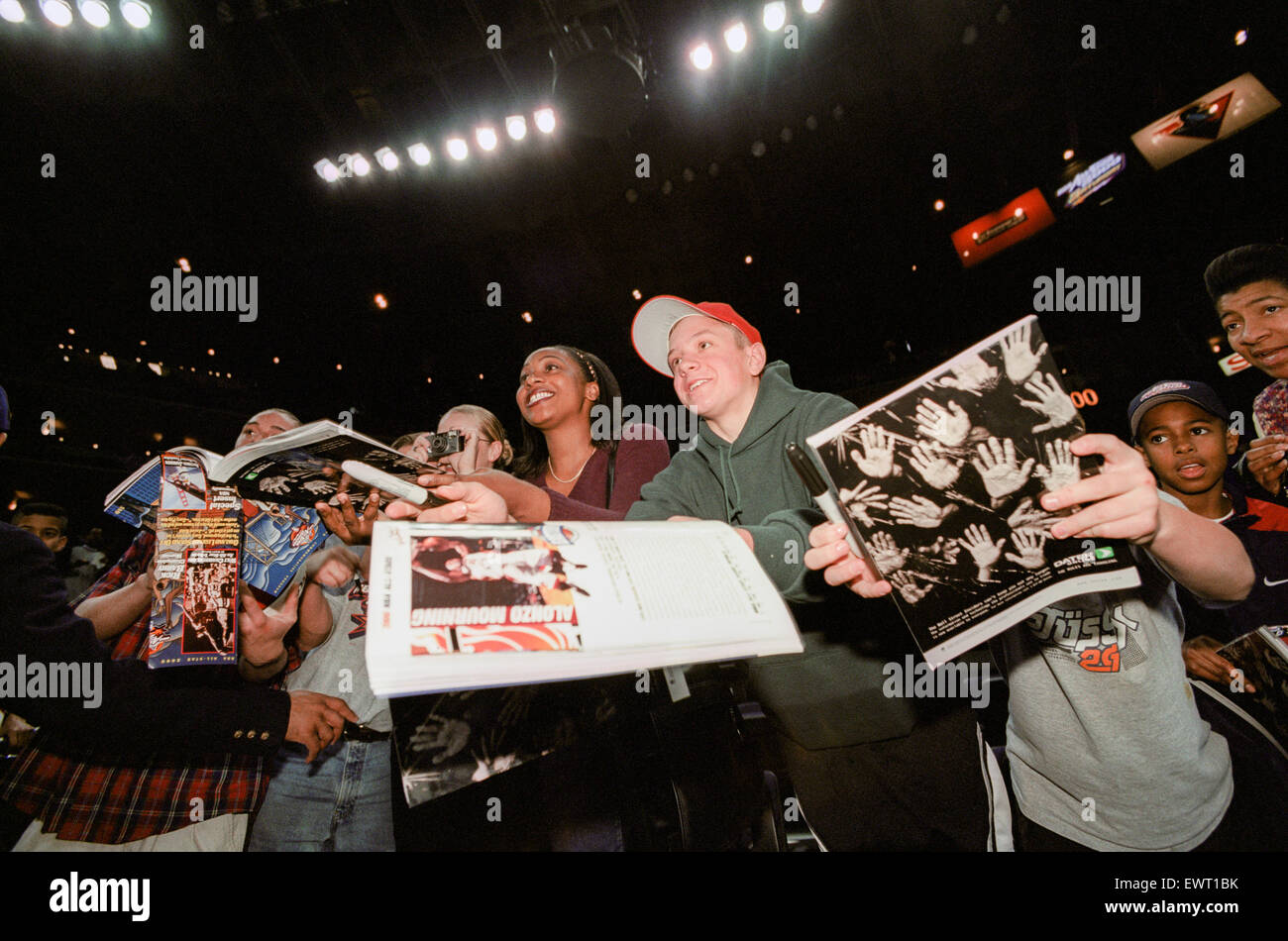 OAKLAND, CA – FEBRUARY 13: The NBA All-Star Game held in Oakland, California on February 13, 2000. Stock Photo