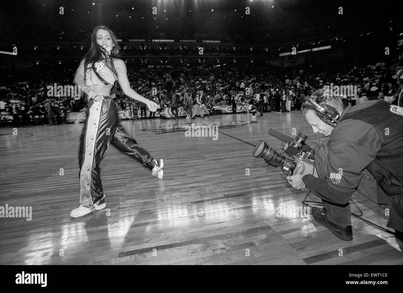 OAKLAND, CA – FEBRUARY 13: The NBA All-Star Game held in Oakland, California on February 13, 2000. Stock Photo