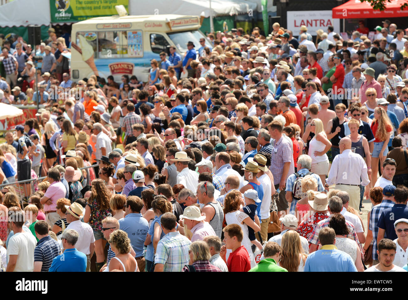 Large crowds at the Royal Welsh Show held annually at Builth Wells in Wales, one of the UK's largest countryside gathering. Stock Photo