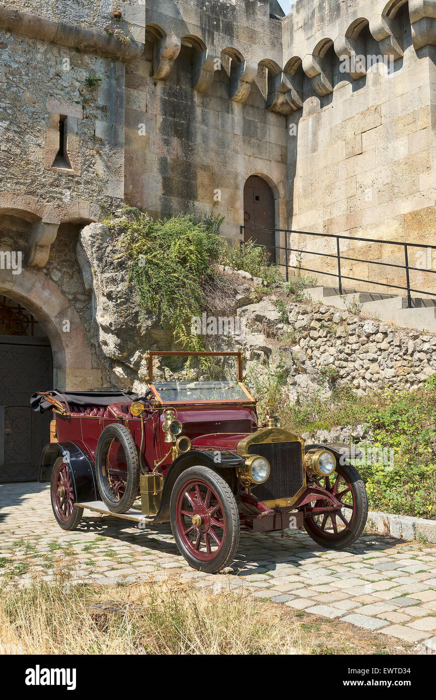 Oldtimer Straker Squire. Baujahr 1910.   4-Zylinder Reihenmotor, Hubraum 2850 ccm, 3 Vorwärtsgänge ca. 25 PS. Stock Photo