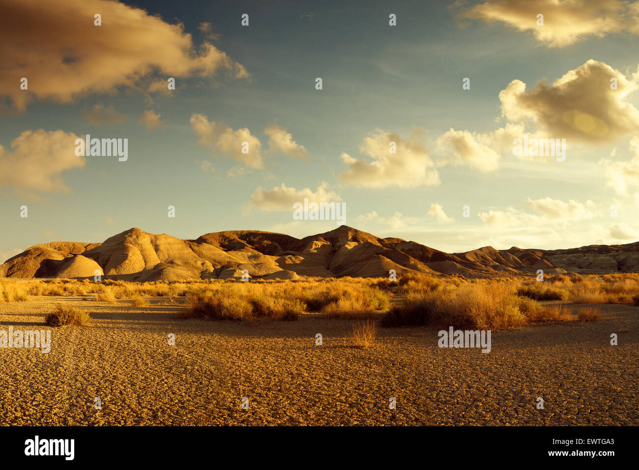 Death valley night view hi-res stock photography and images - Alamy