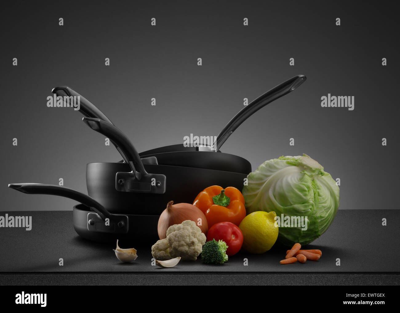 Cookware set hires stock photography and images Alamy