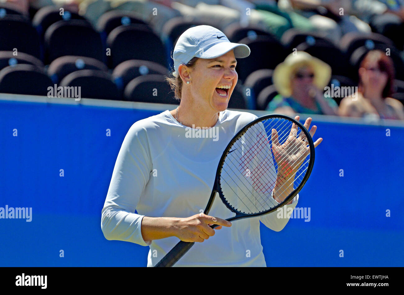 Lindsay Davenport (USA) playing in the AEGON INTERNATIONAL LEGENDS CHALLENGE, Eastbourne, 2015 Stock Photo