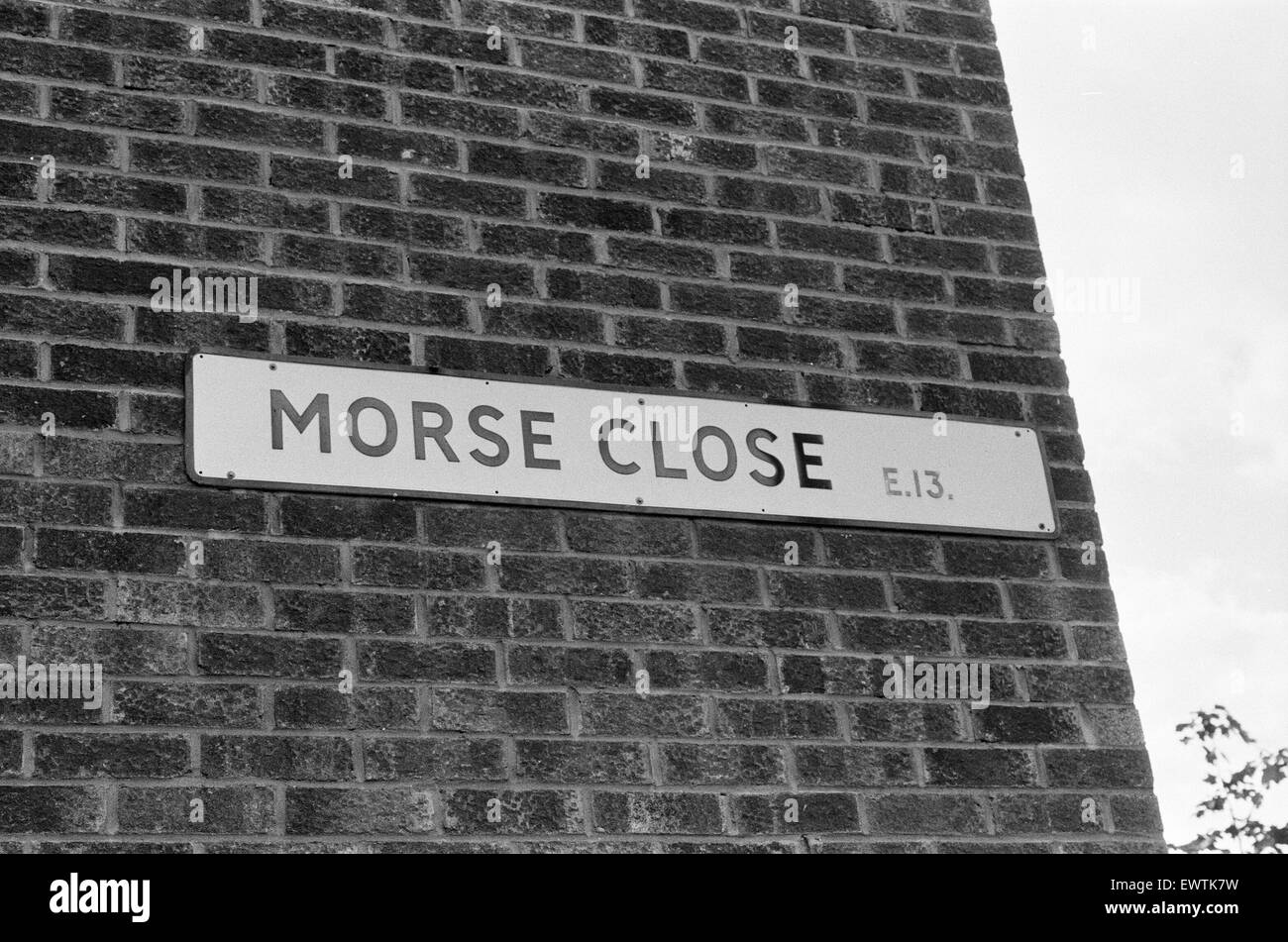 Wanted Man, Henry McKenny, was picked up by armed Police at Morse Close, Plaistow, London, late last night (20th). Pictures taken following day, 21st September 1979. Street Sign. Stock Photo