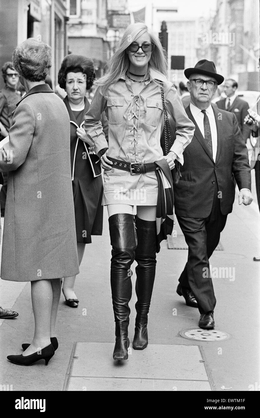 Betty Catroux, model and muse of Yves Saint Laurent pictured outside his  first London Rive Gauche store on New Bond Street, London, opening day,  10th September 1969 Stock Photo - Alamy