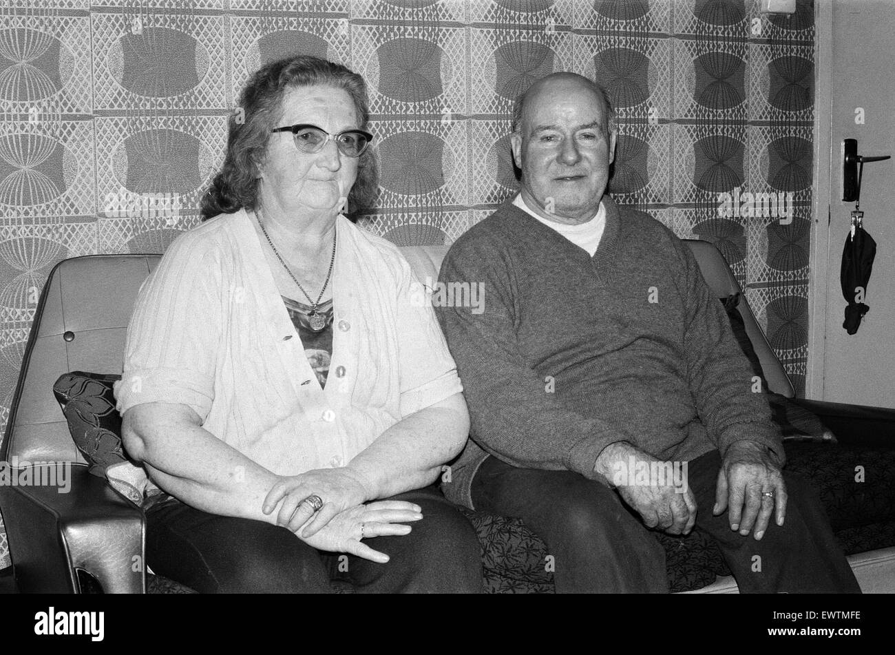 Anne & Henry Eve, parents of Terence Eve of Dagenham, who is another man missing from the area. London, 8th January 1975. Police Investigation into disappearance of haulage contractor  George Brett and his son Terry Brett aged 10, who are missing under my Stock Photo