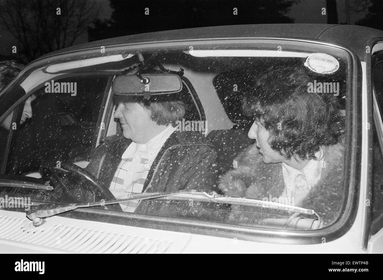 Mavis Brett, wife of haulage contractor  George Brett and mother of Terry Brett aged 10, who are missing under mysterious circumstances. Pictured leaving Romford Police Station, London, 9th January 1975. Stock Photo