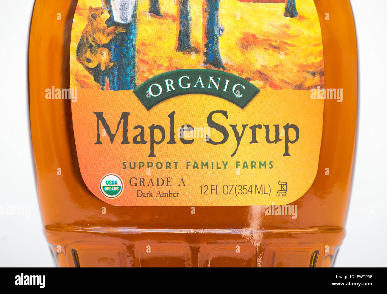 Download Maple Syrup Bottle High Resolution Stock Photography And Images Alamy PSD Mockup Templates
