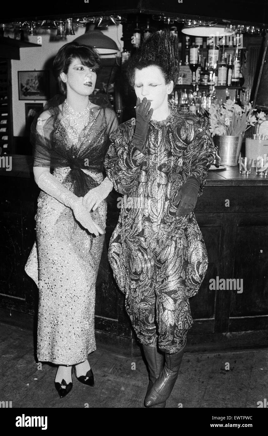 18-year-old Jayne Sparke and 19-year-old Richard Wakefield at the Blitz Club in Covent Garden. 13th February 1980. Stock Photo