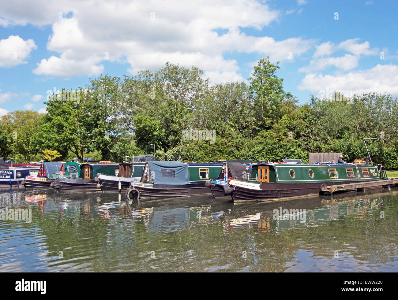 Stanstead Abbotts Hertfordshire River Lee River Lea Lee Valley Narrow