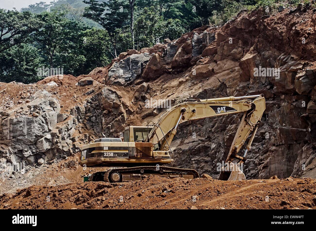 Aggregate quarry in Sierra Leone Stock Photo