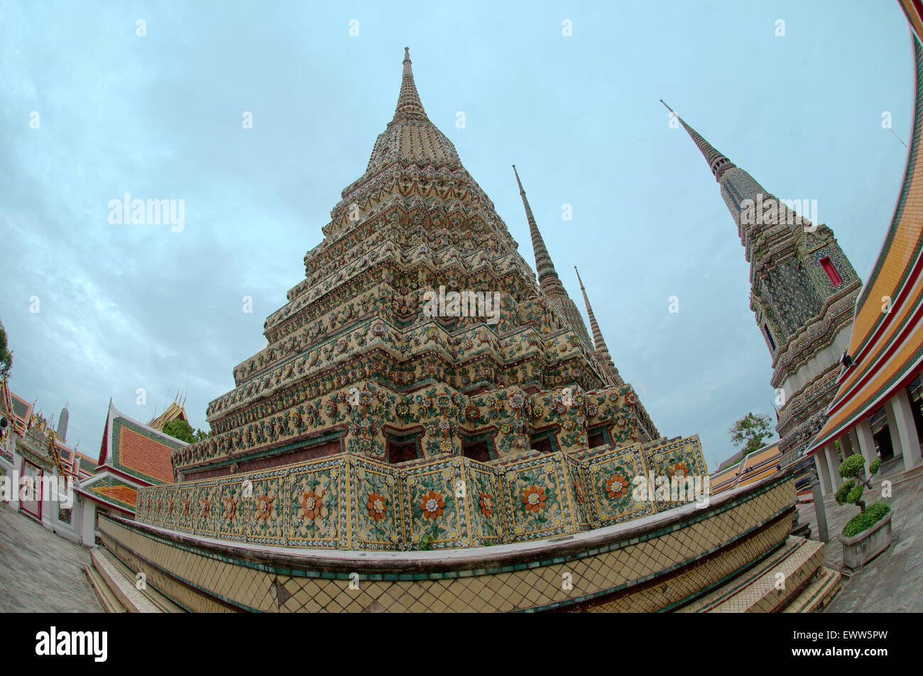 Wat Pho - Temple of the Reclining Buddha Stock Photo - Alamy