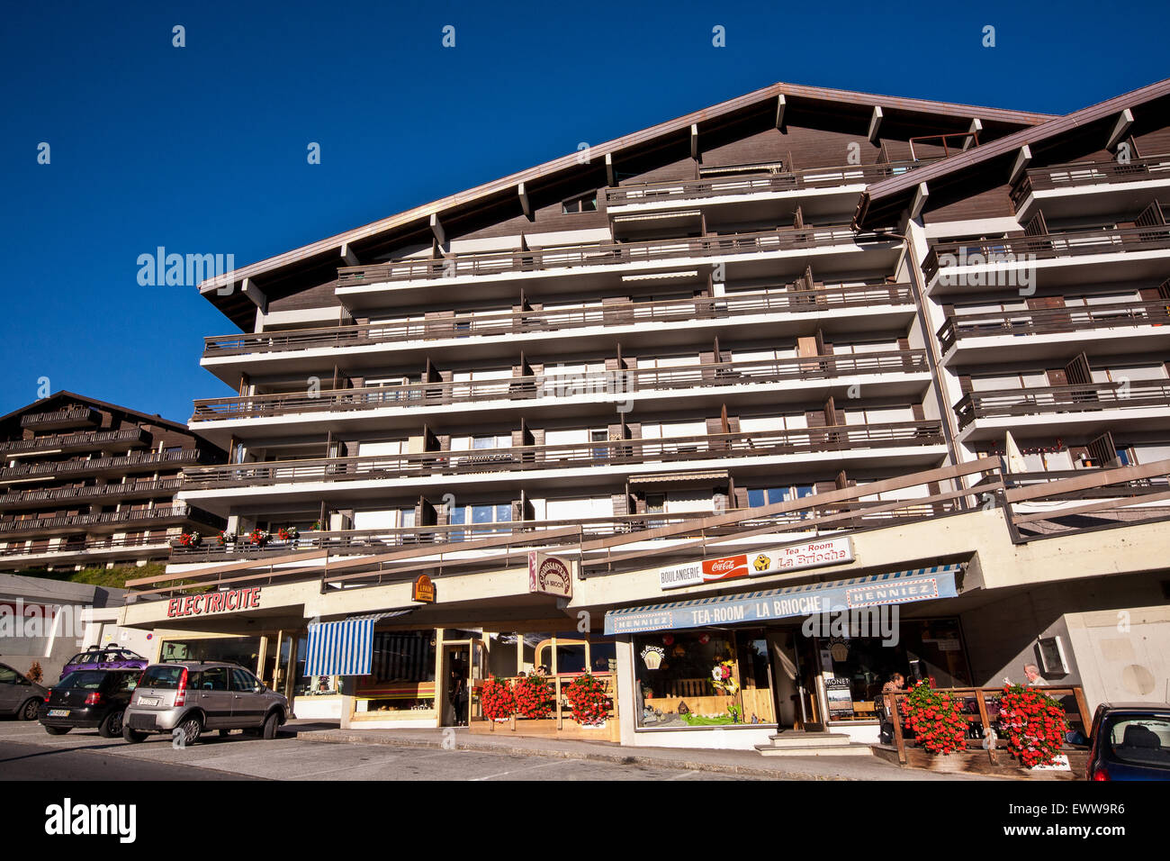 Apartments/ flats, chalets in famous skiing resort of Nendaz (Four Valleys) in Valais region of