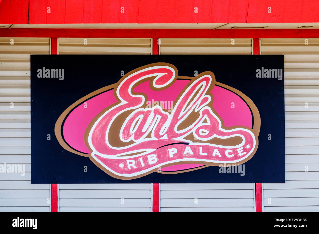 The front exterior of Earl's Rib Palace, a BBQ restaurant in Oklahoma City, Oklahoma, USA. Closeup of business sign. Stock Photo