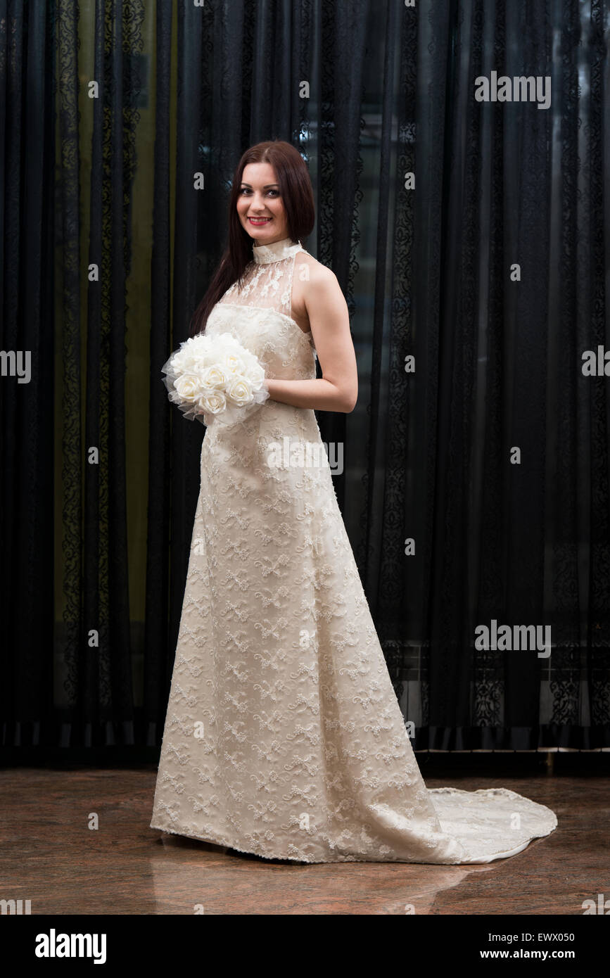Bridal Portrait Of A Beautiful Model Stock Photo - Alamy
