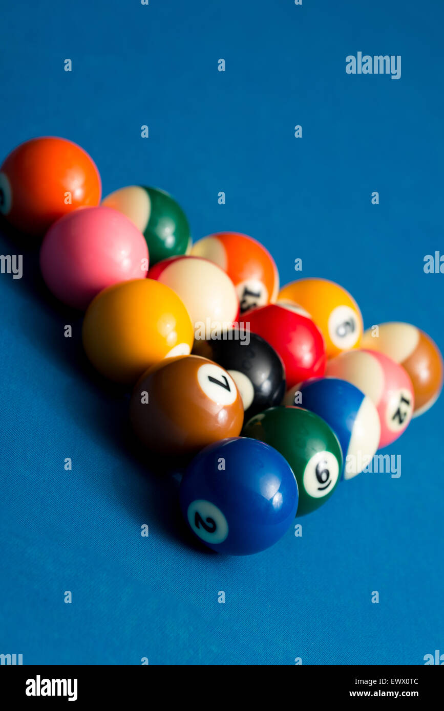Blue billiard cloth hires stock photography and images Alamy