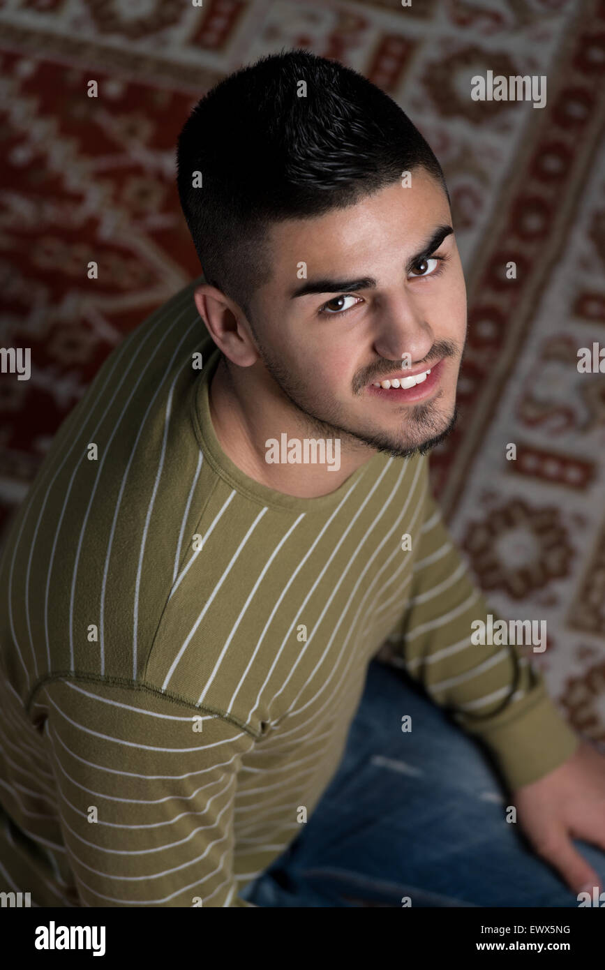 Muslim man praying islamic hi-res stock photography and images - Alamy