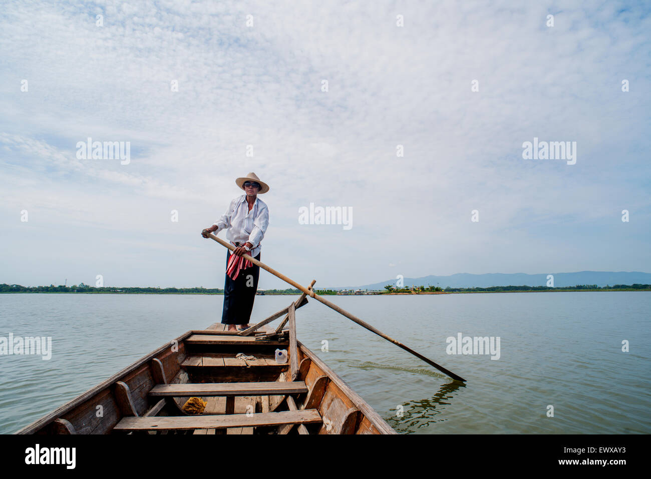 Boatman on the lake at Phayao, Thailand, Asia. Stock Photo
