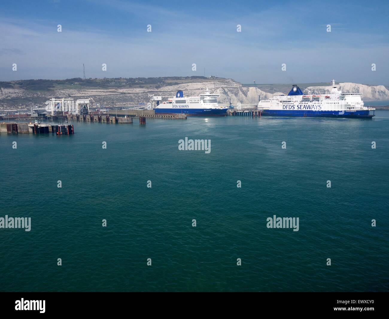 Dover ferry port with ferries and cliffs Stock Photo Alamy