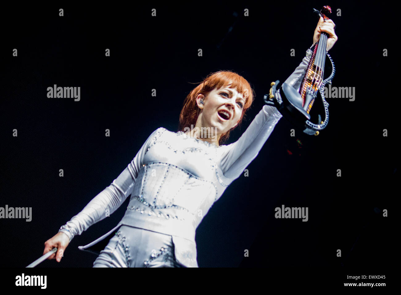 The American violinist, dancer, performer, artist and composer, Lindsey