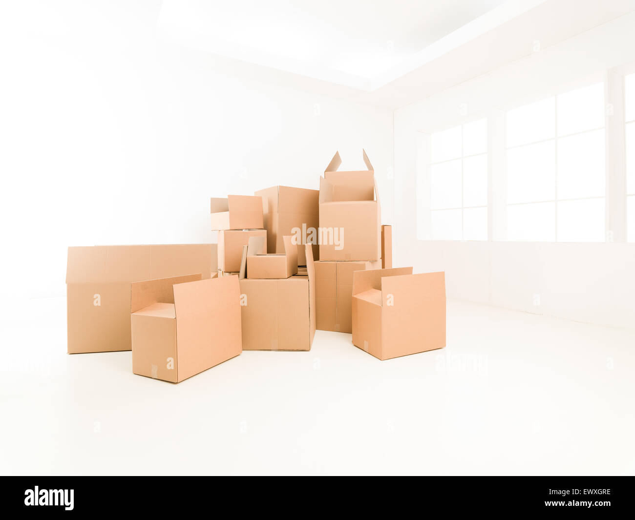 Moving container hires stock photography and images Alamy