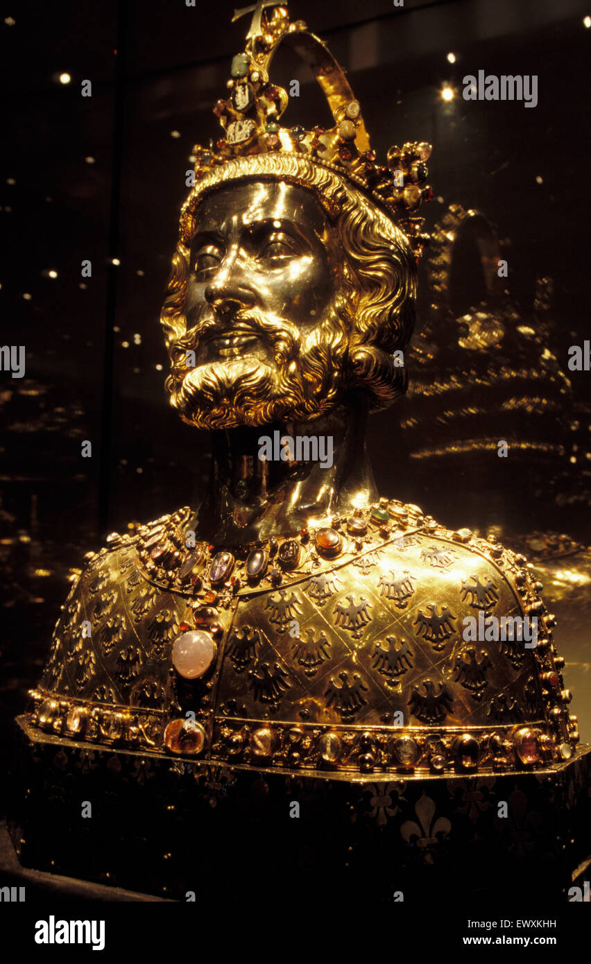 DEU, Germany, Aachen, the golden head of Charlemagne, probably made