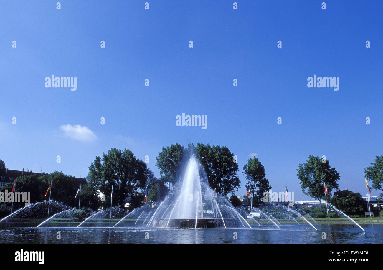 DEU, Germany, Aachen, fountain at the Europaplatz.  DEU, Deutschland, Aachen, Springbrunnen am Europaplatz. Stock Photo