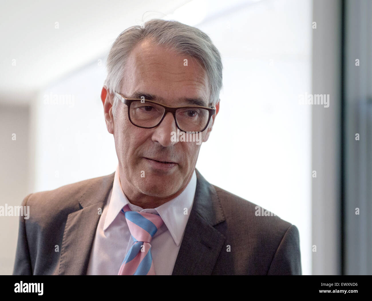 Head of Department at the German Chancellery responsible for supervising German Federal Intelligence Service (BND) Guenter Heiss arrives at the Paul Loebe Haus for the NSA Investigation Committee in Berlin, Germany 2 July 2015. Photo: SOEREN STACHE Stock Photo