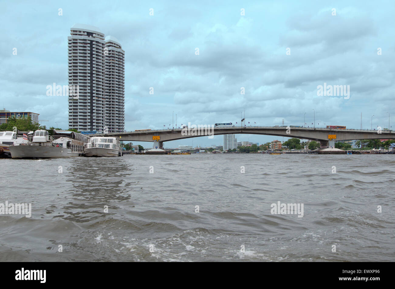 Bridge over the Chao Phraya River, Bangkok, Thailand Stock Photo