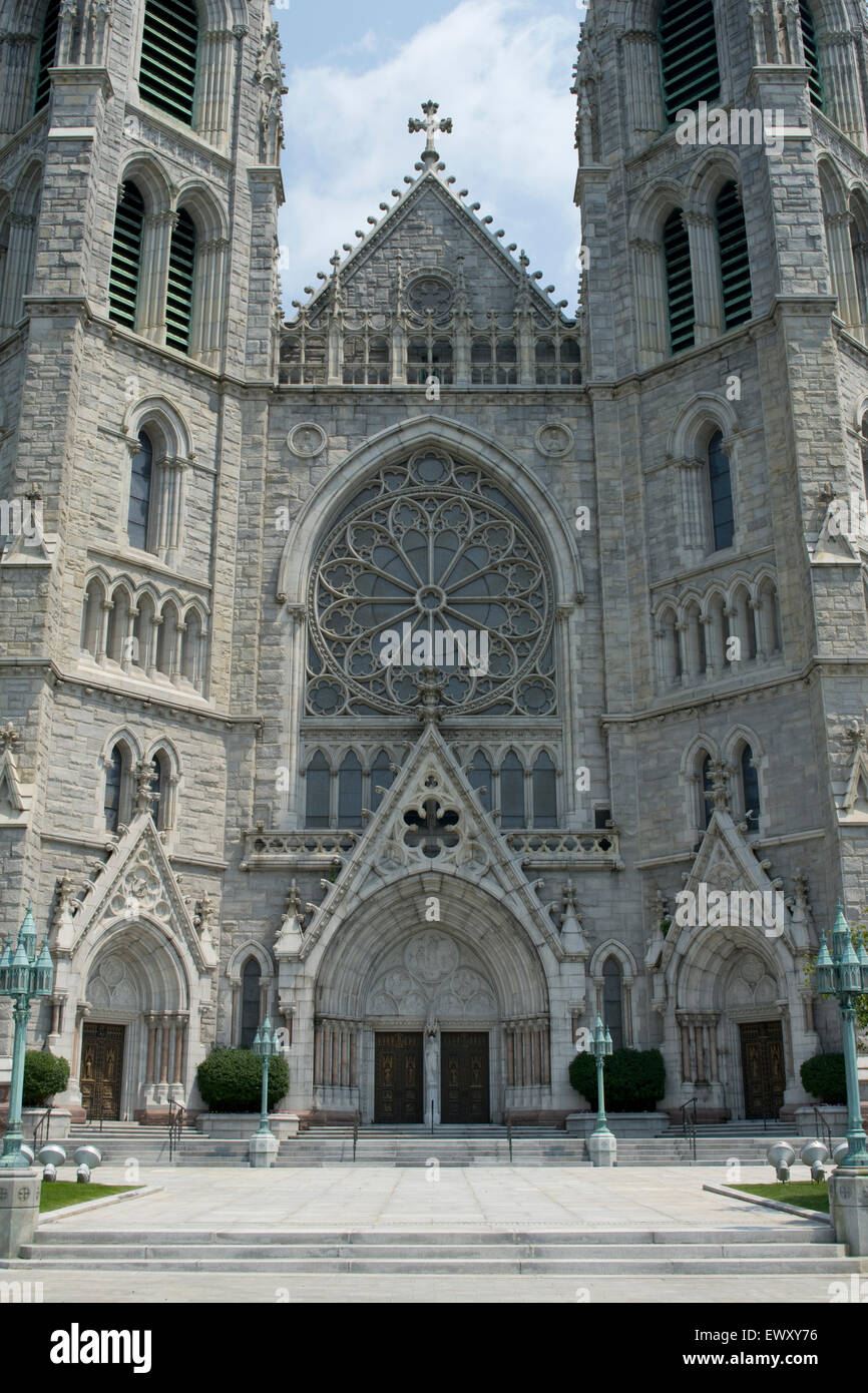 Cathedral basilica sacred heart newark hires stock photography and images Alamy