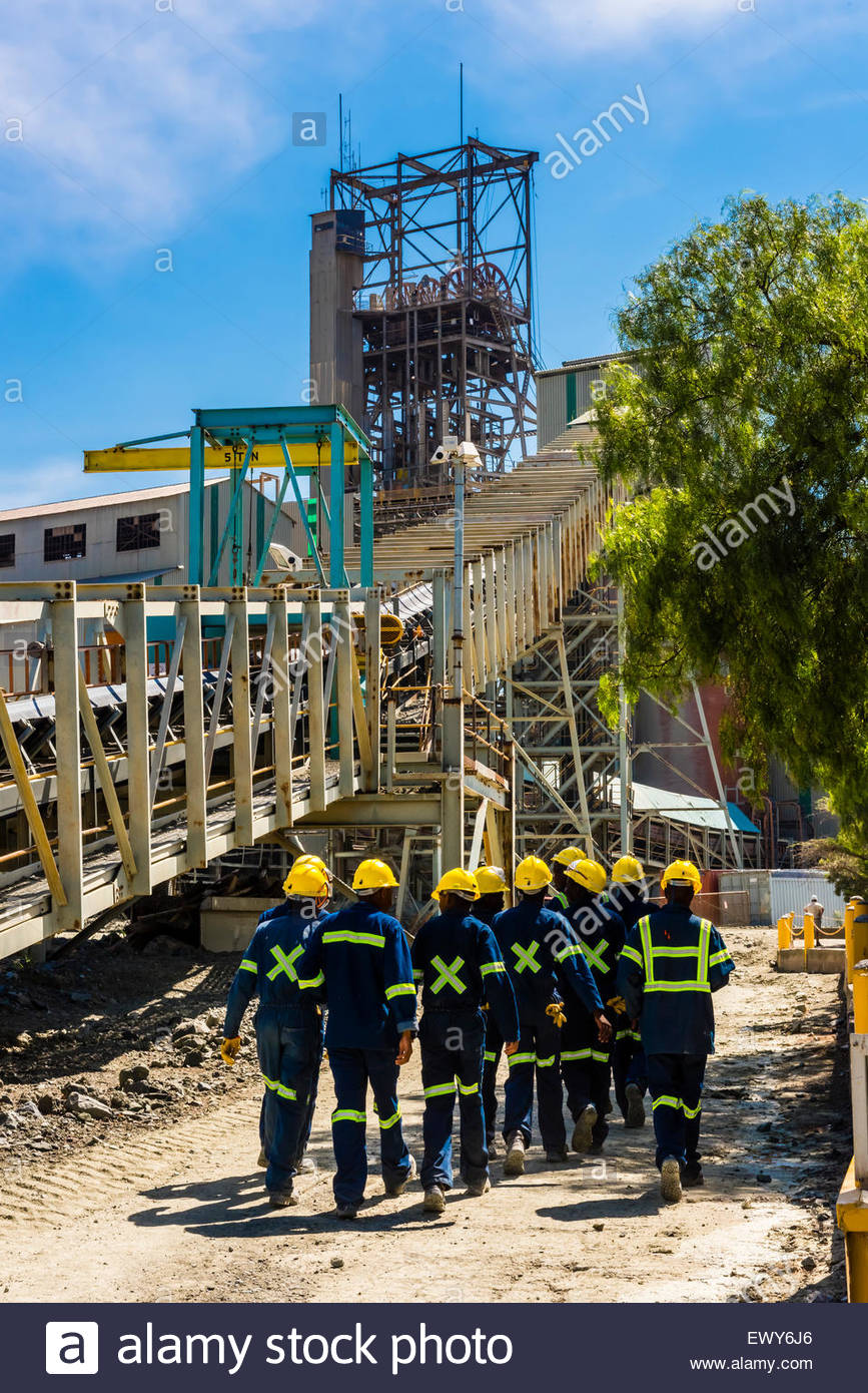 miners cullinan diamond mine cullinan 30 km 19 mi east of pretoria EWY6J6