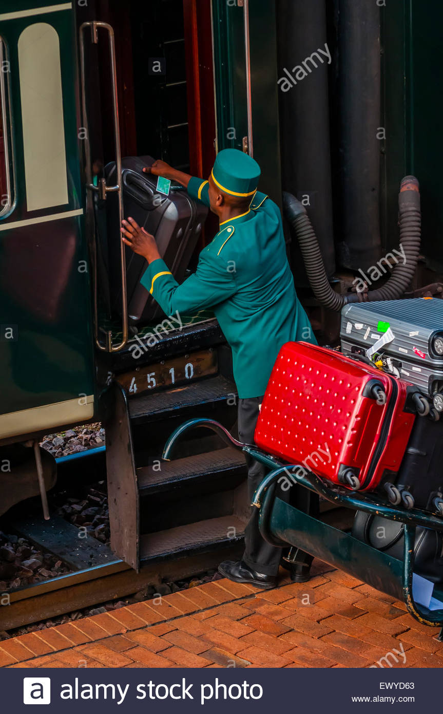 Rail Baggage Cart Stock Photos & Rail Baggage Cart Stock Images Alamy