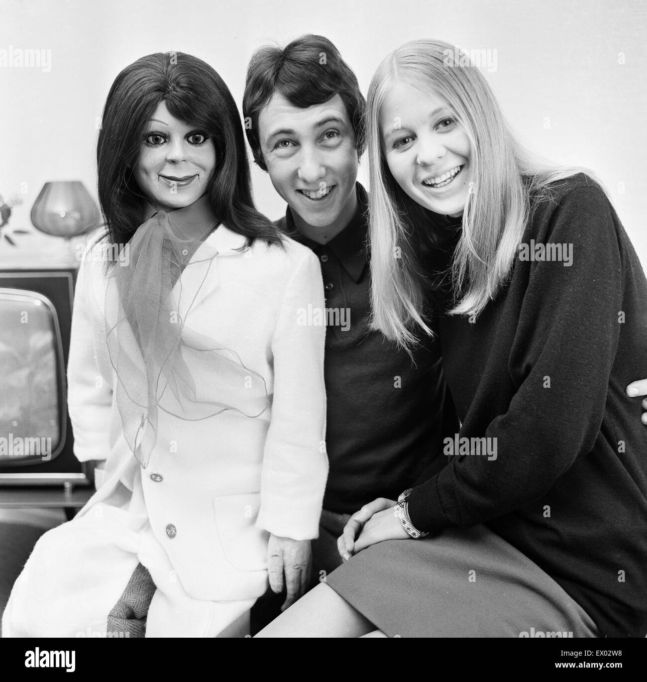 Keith Harris, young ventriloquist aged 20 years old, pictured with dummy called Minnie and girlfriend Jennifer Crompton, in Chester, 26th February 1968. Stock Photo