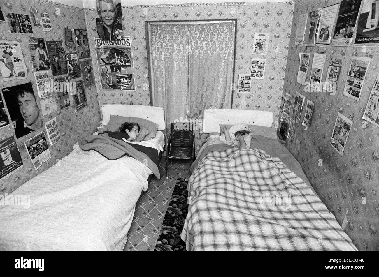 Enfield haunting bed hires stock photography and images Alamy