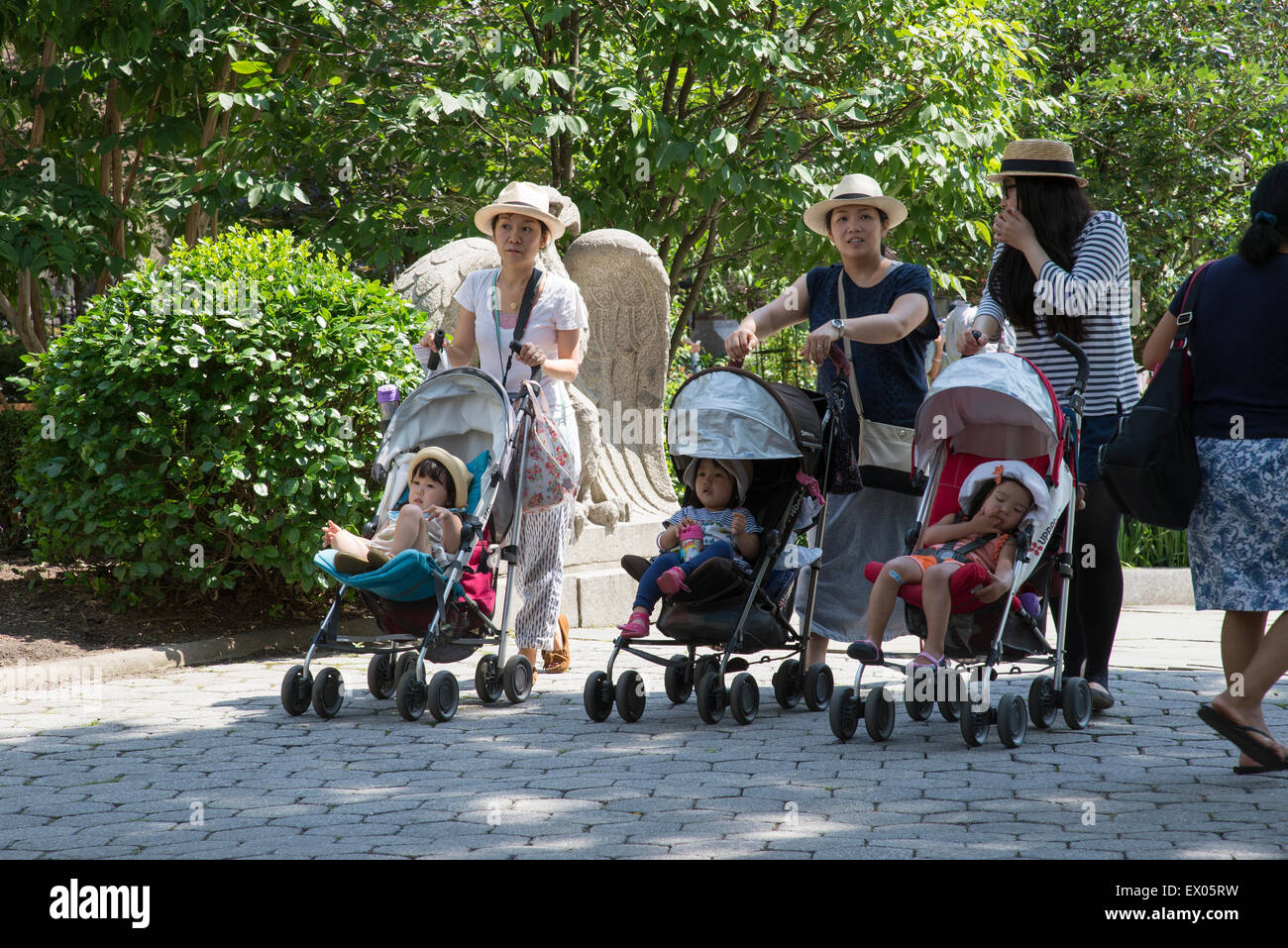 Strollers usa sales