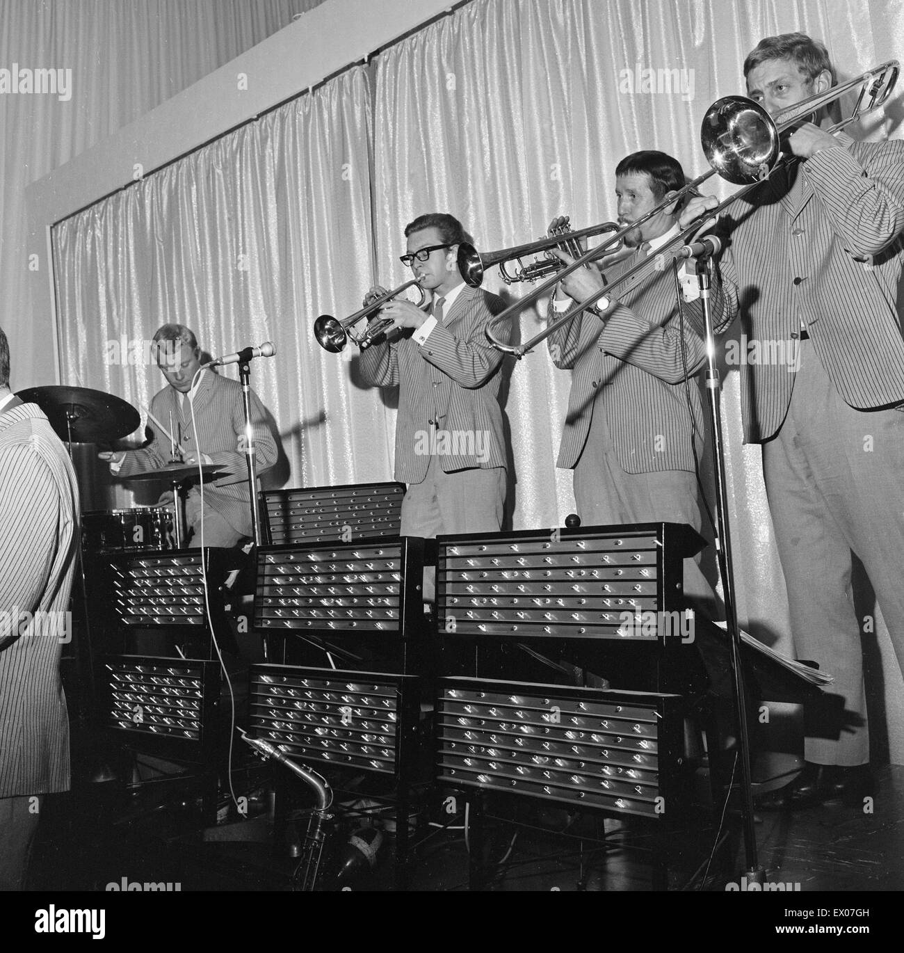 Top Rank Reading The George Bradley Band, performing at the Top Rank Suite, Reading ...