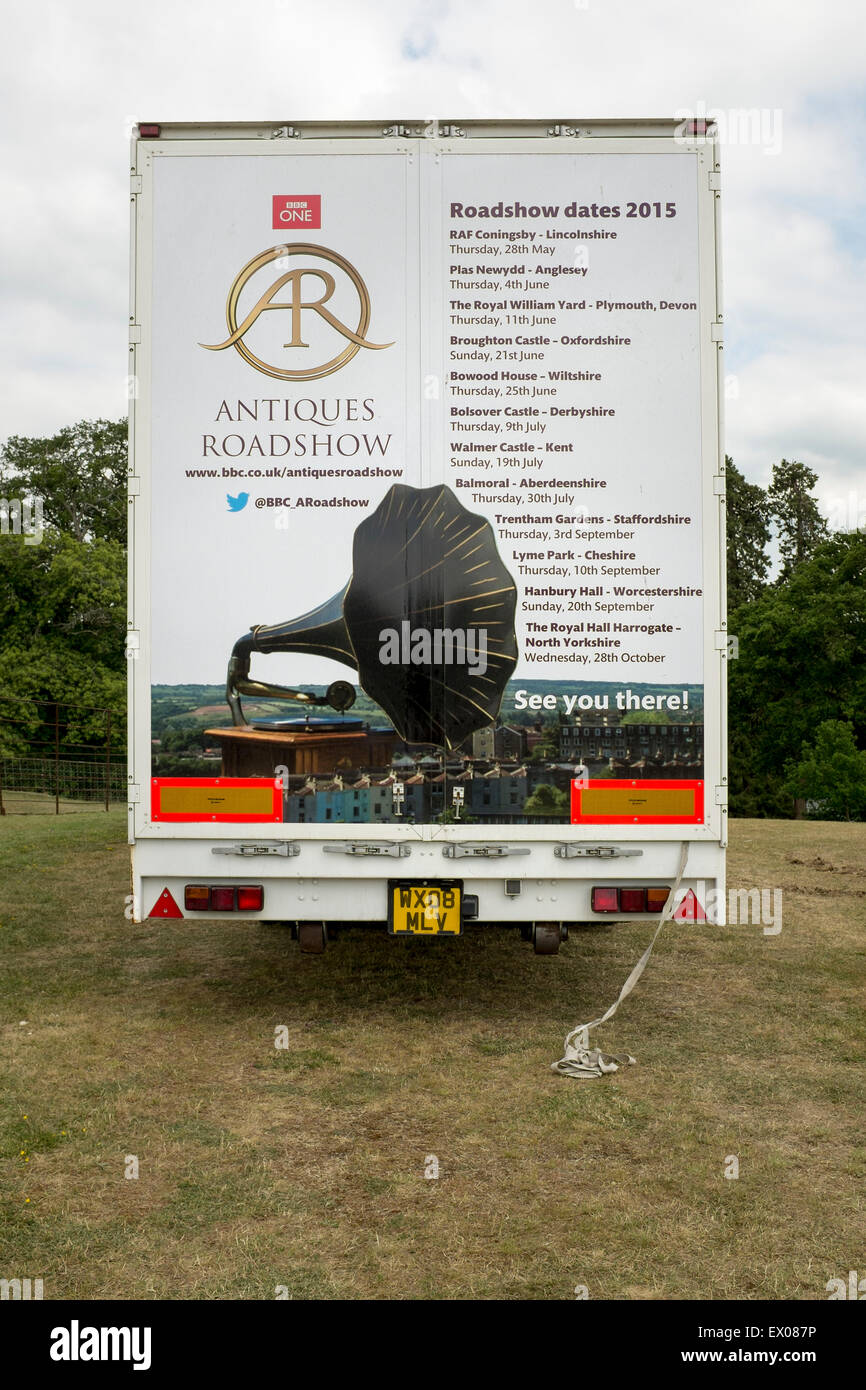 Antiques Roadshow Crew Vehicles at Bowood House in Wiltshire Stock Photo