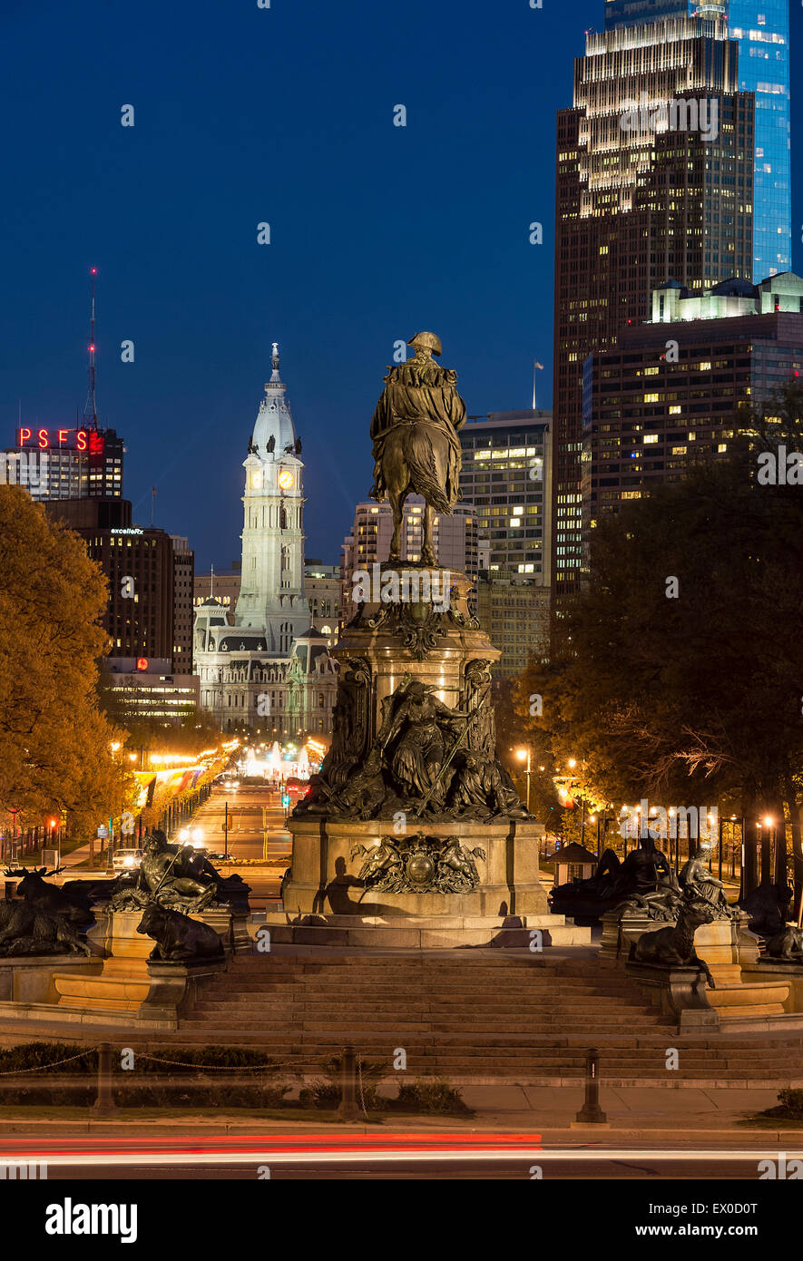 Ben Franklin Parkway and City Hall, Philadelphia, Pennsylvania, USA Stock Photo