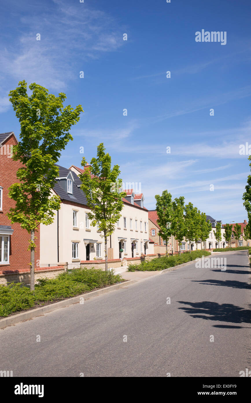 Modern housing development, Kingsmere, Bicester, Oxfordshire, England