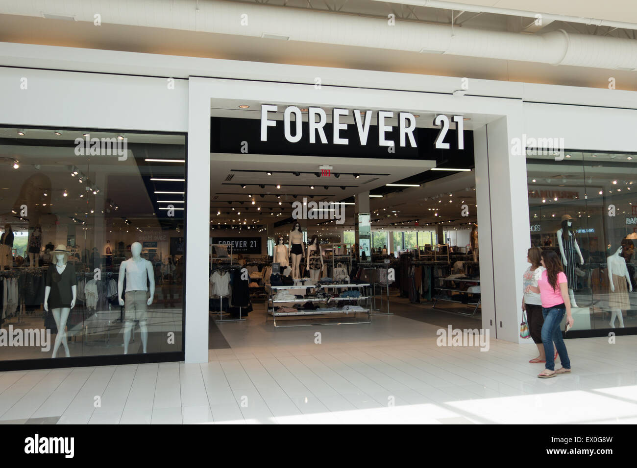 Employees participate in the opening of Forever 21 shop on March 25,  News Photo - Getty Images