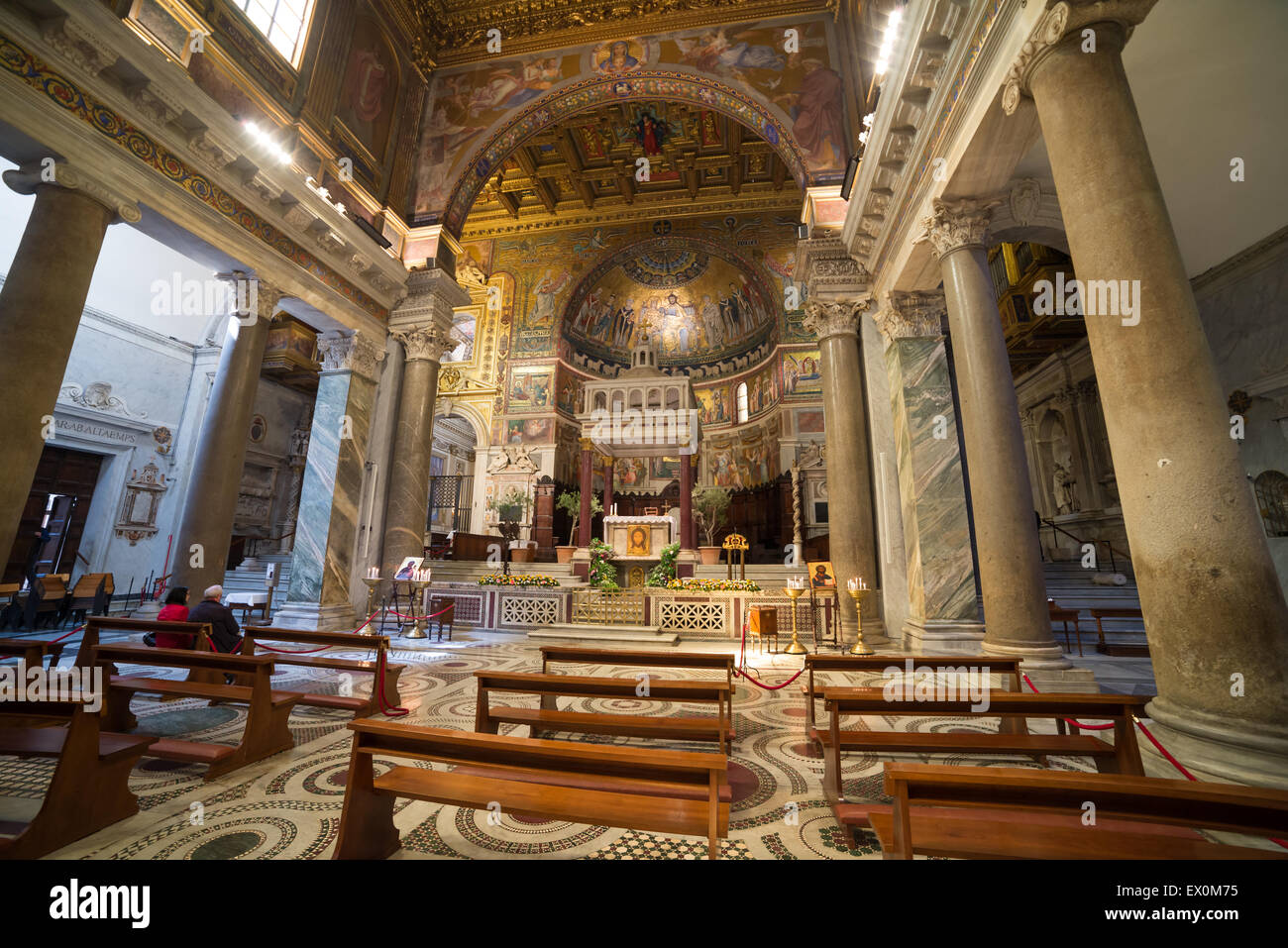 Basilica Di Santa Maria In Trastevere Stock Photo - Alamy