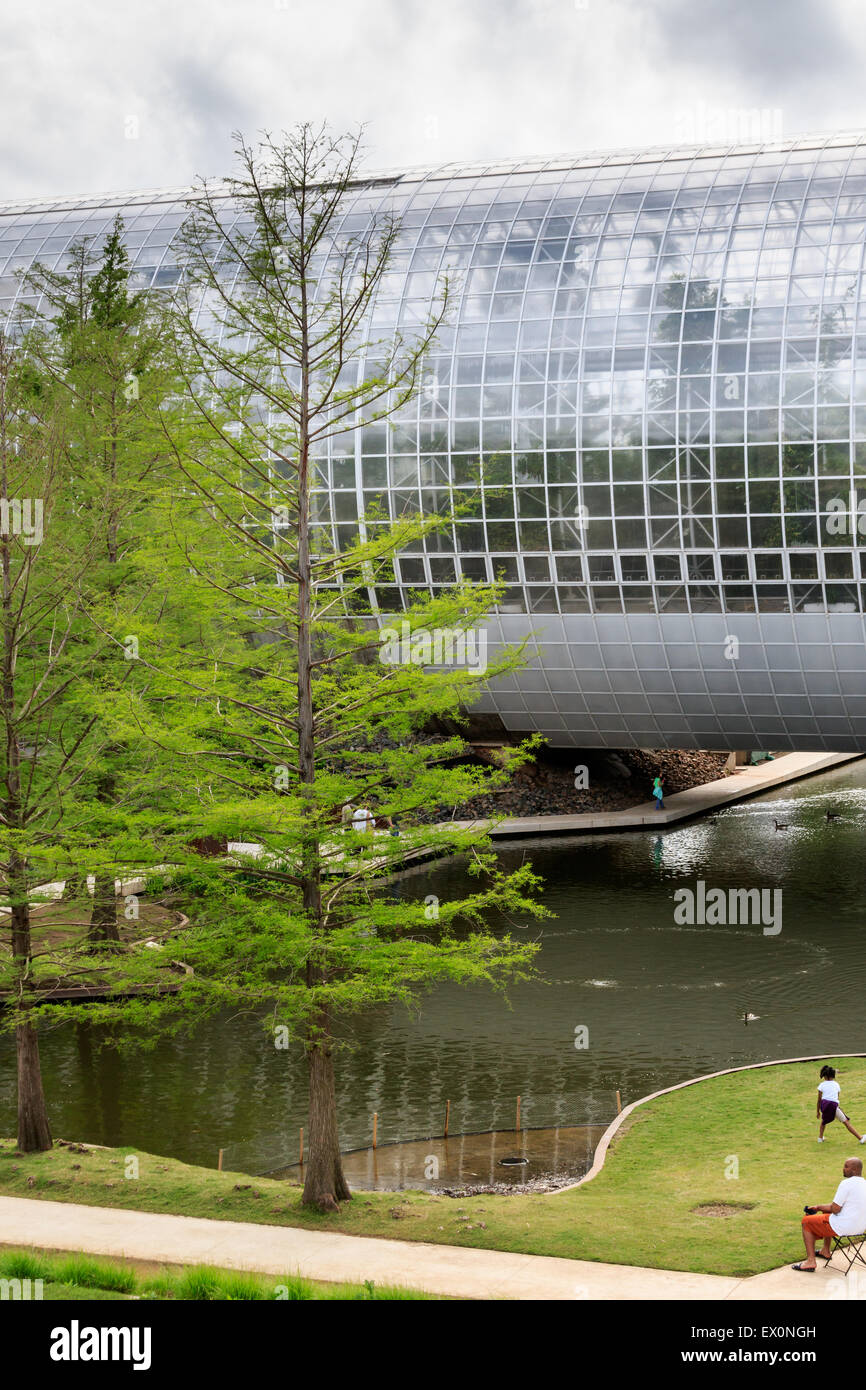 The Myriad Garden is a beautiful downtown park in Oklahoma ...