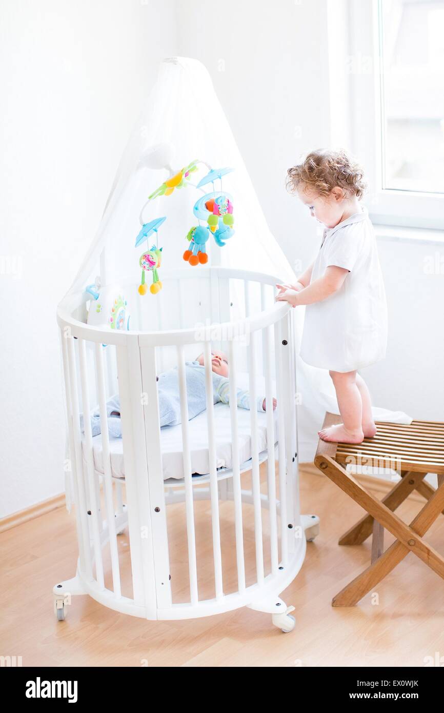 baby girl round crib