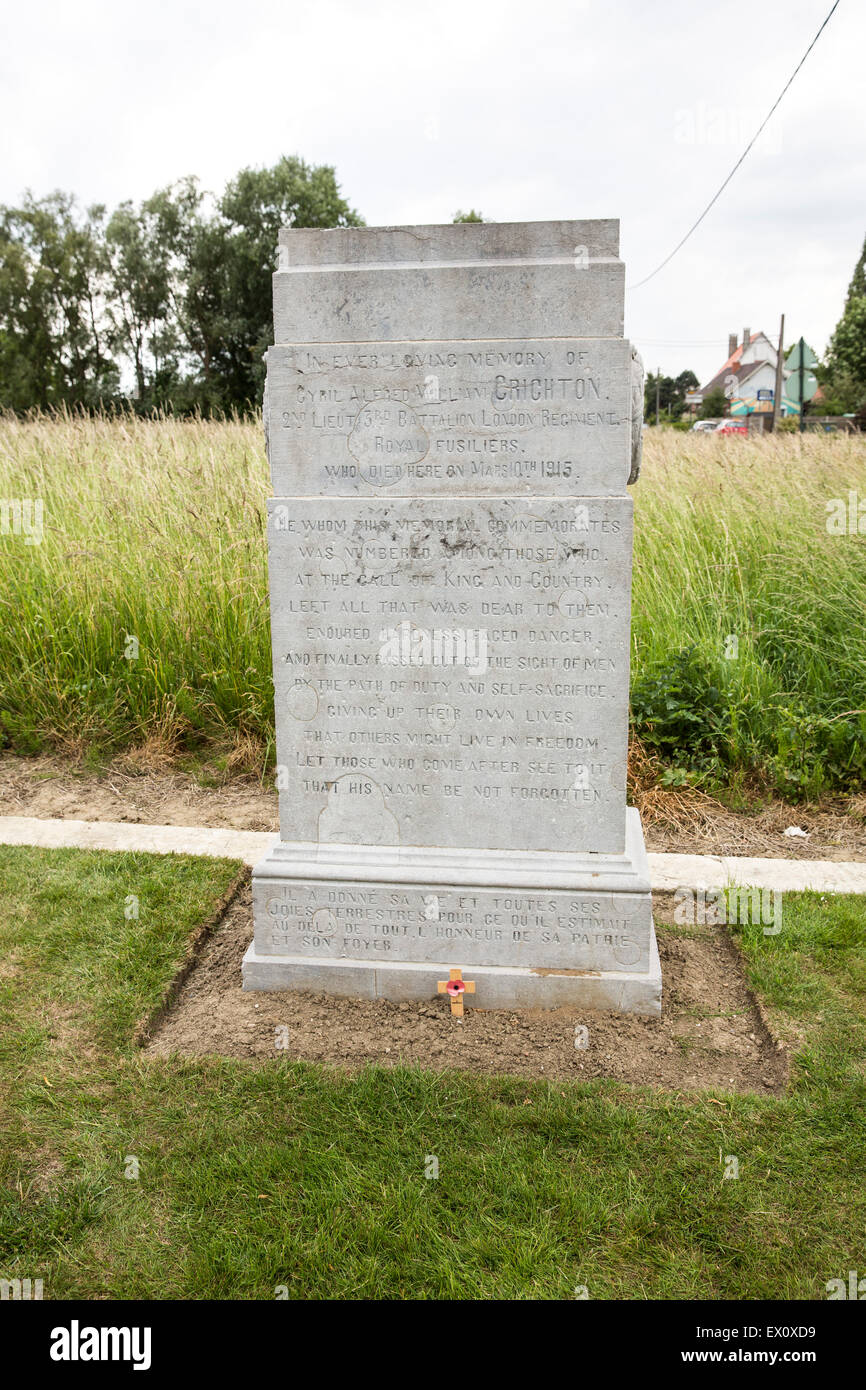 Private memorial of the Great war to 2nd Lt C A W Crichton adjoining Neuve Chapelle Indian Memorial Stock Photo